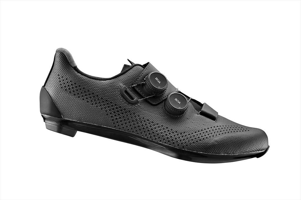 ČEVLJI GIANT Surge Pro