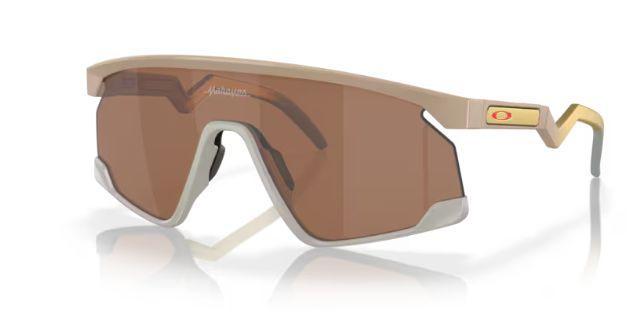 OČALA OAKLEY Bxtr